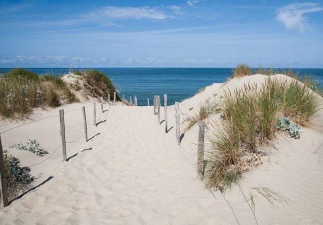 Appartement T2 4 Pers - Bord De Mer Le Grau-du-Roi Zewnętrze zdjęcie